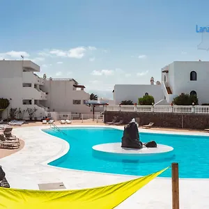Sunny - Duplex 2beds 2 Baths Costa Teguise